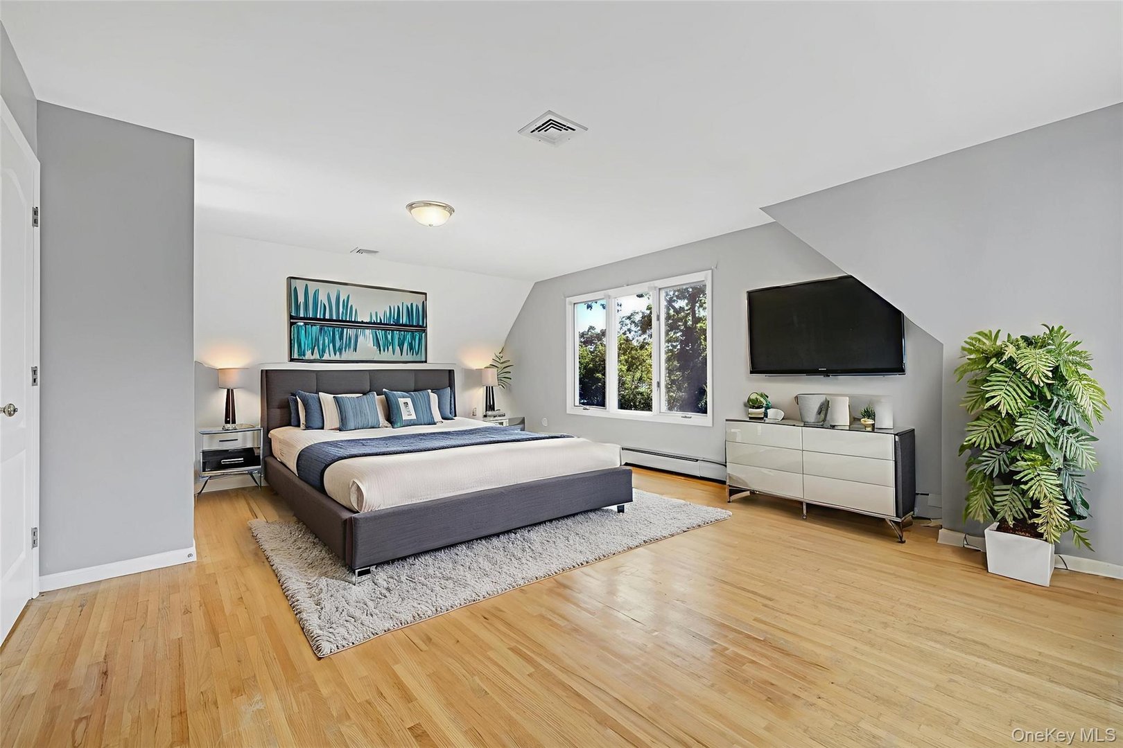 699 Route 9W S Photo 6