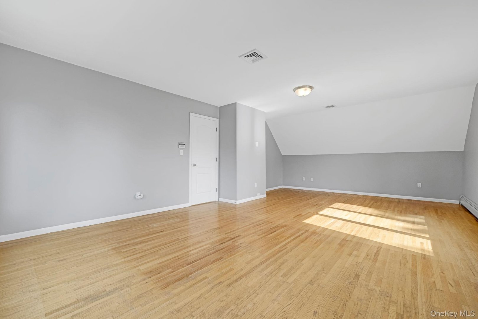 699 Route 9W S Photo 25