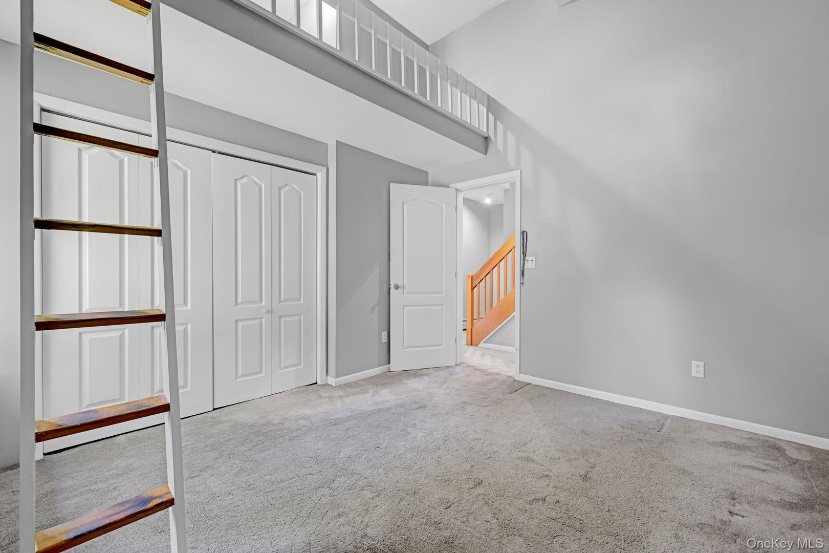 699 Route 9W S Photo 21