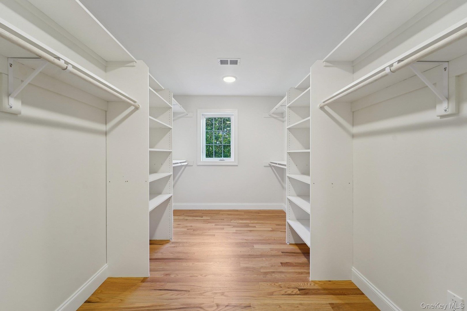 255 Congers Road Photo 25