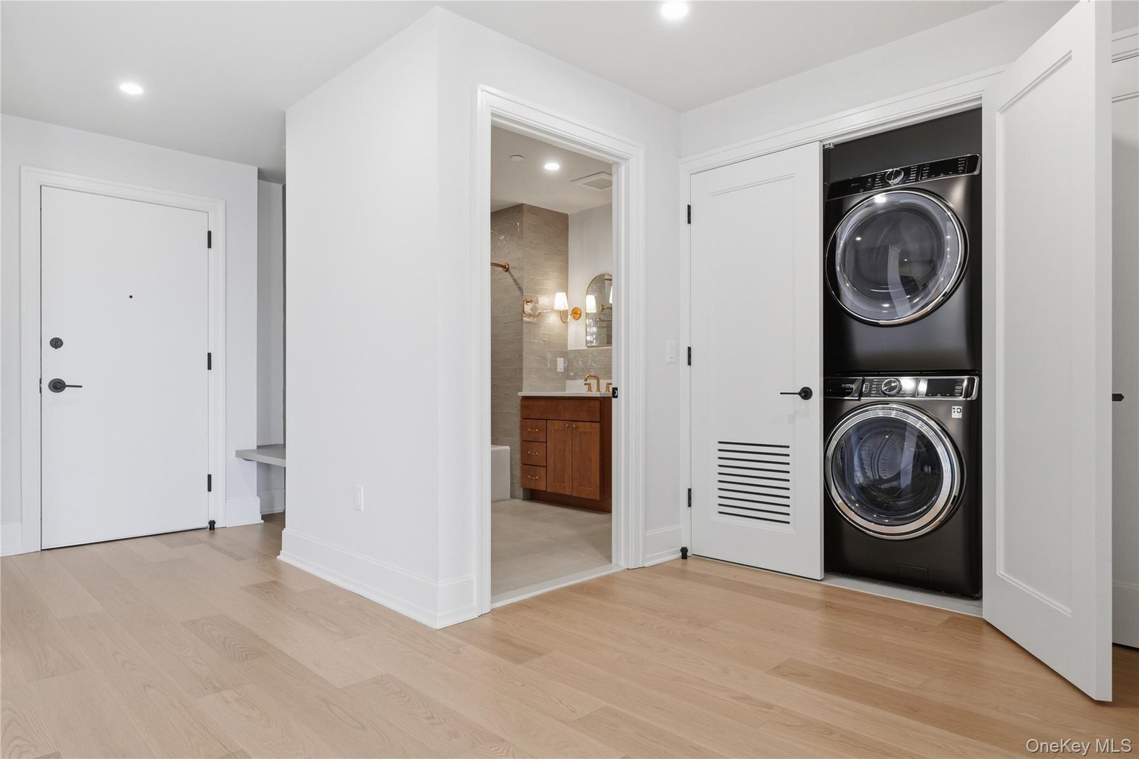 25 South Riverside Avenue  #208 Photo 13