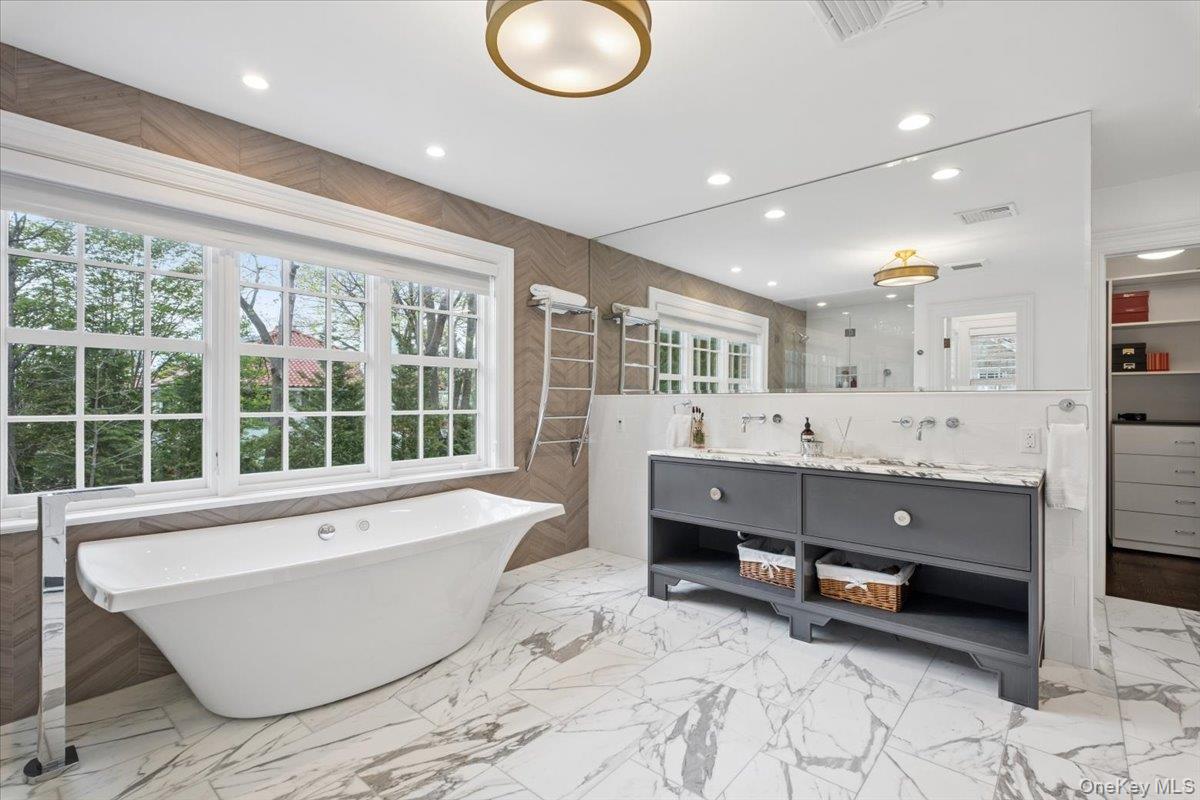 27 Kensington Road Photo 21