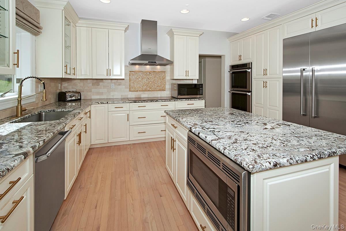 114 Random Farms Drive Photo 21