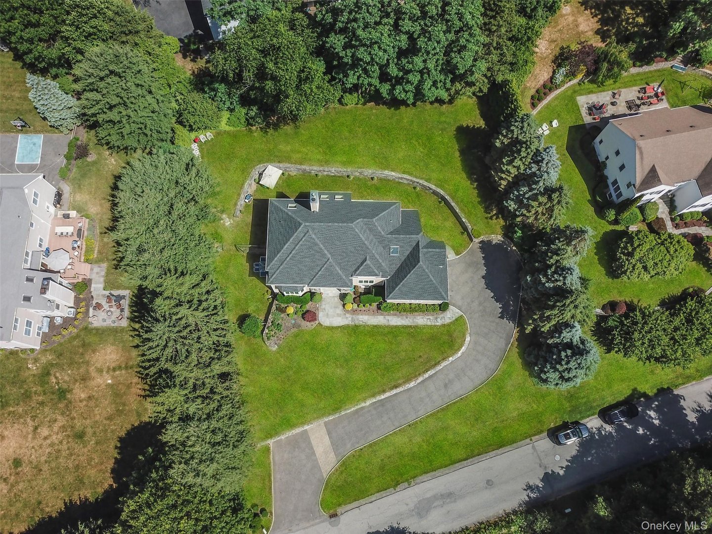 114 Random Farms Drive Photo 2