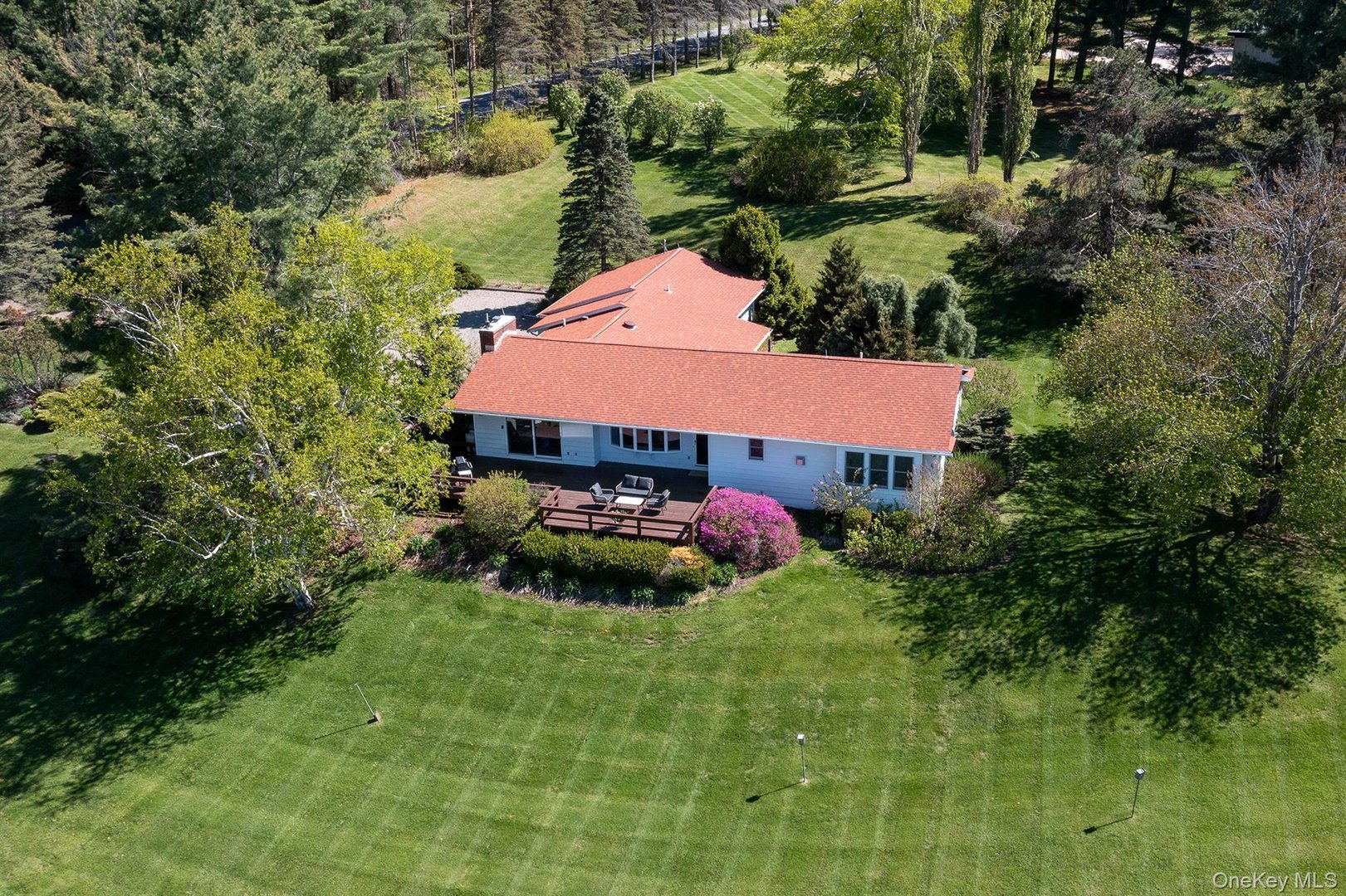 523 Breezy Hill Road Photo 22