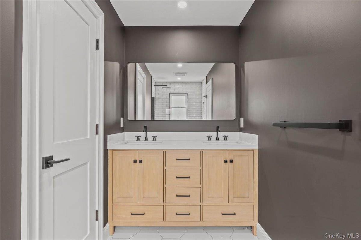 2 Willa Way Photo 27