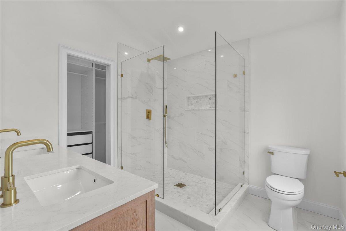 2 Willa Way Photo 24