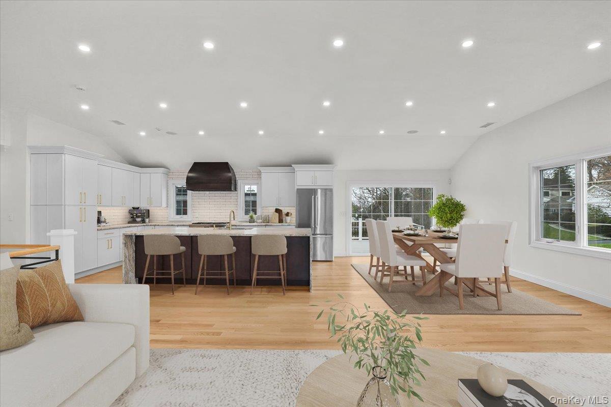 2 Willa Way Photo 12