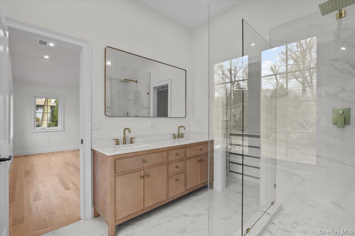 2 Willa Way Photo 21