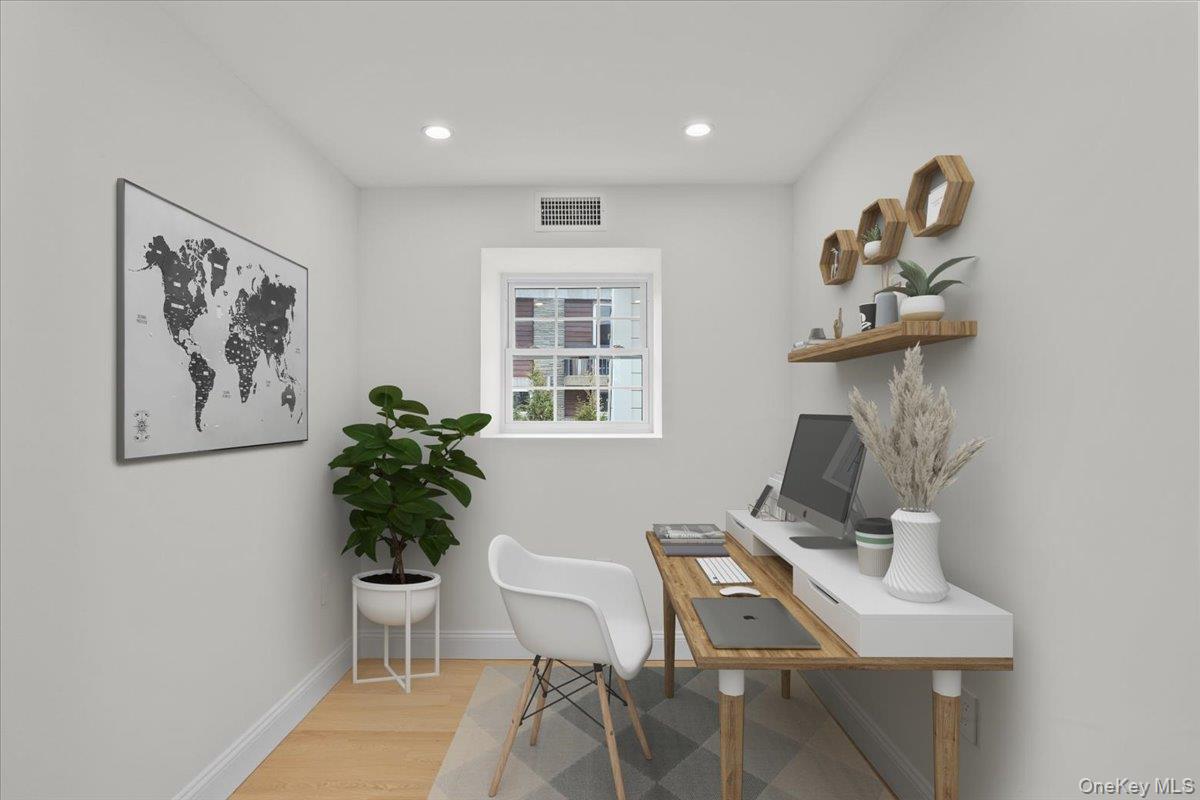 2 Willa Way Photo 32