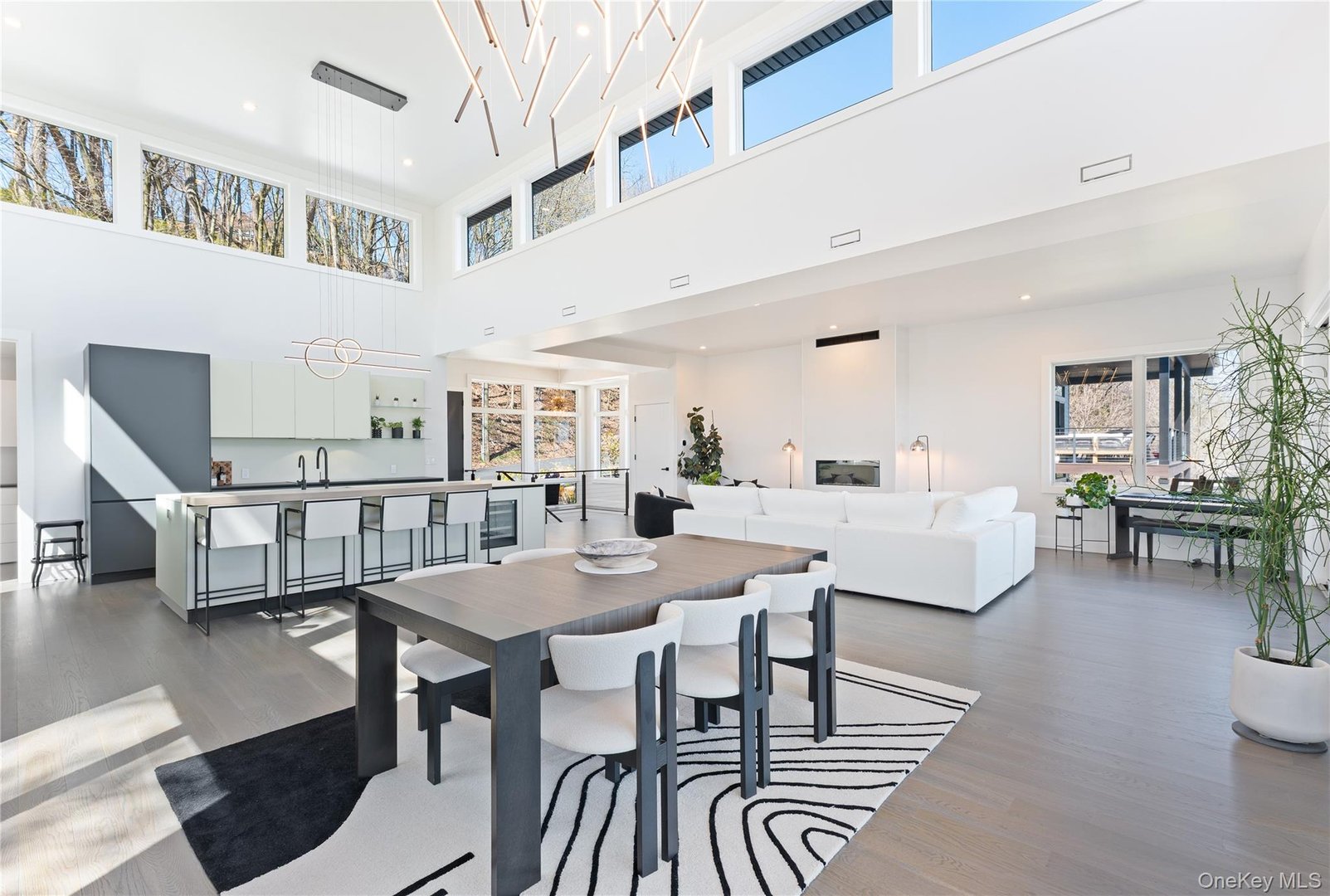 38 Tate Avenue Photo 5