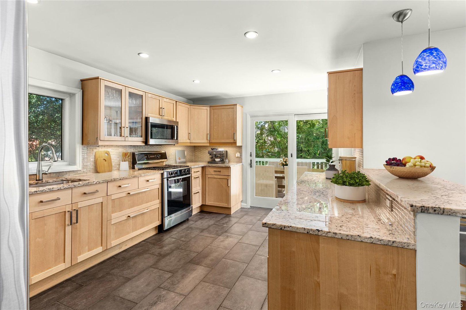 12 Sheldon Street Photo 15
