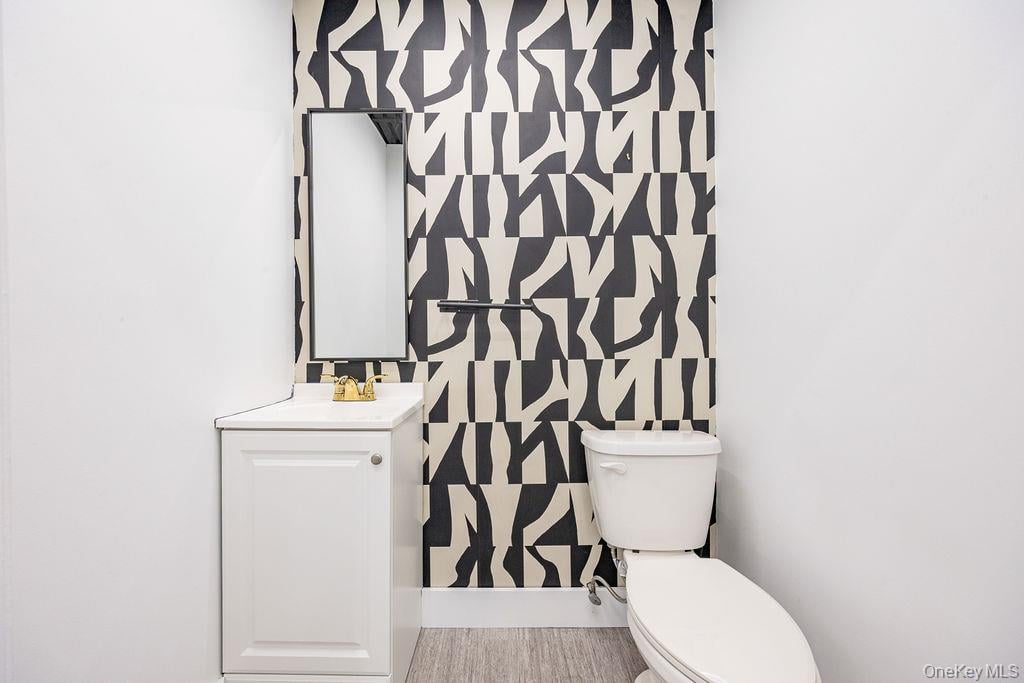 7 Elmwood Drive Photo 11