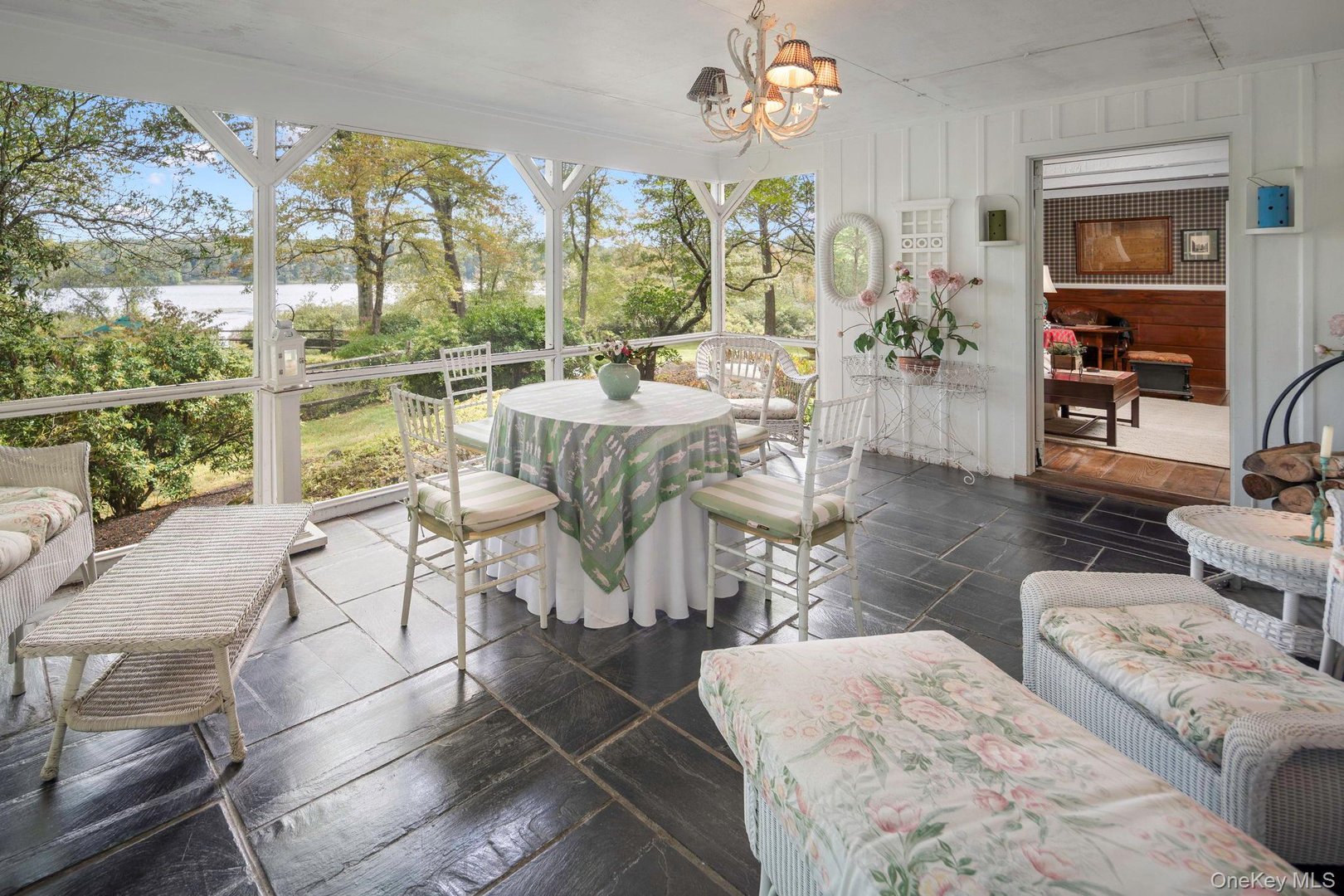 93 Cross Pond Road Photo 16