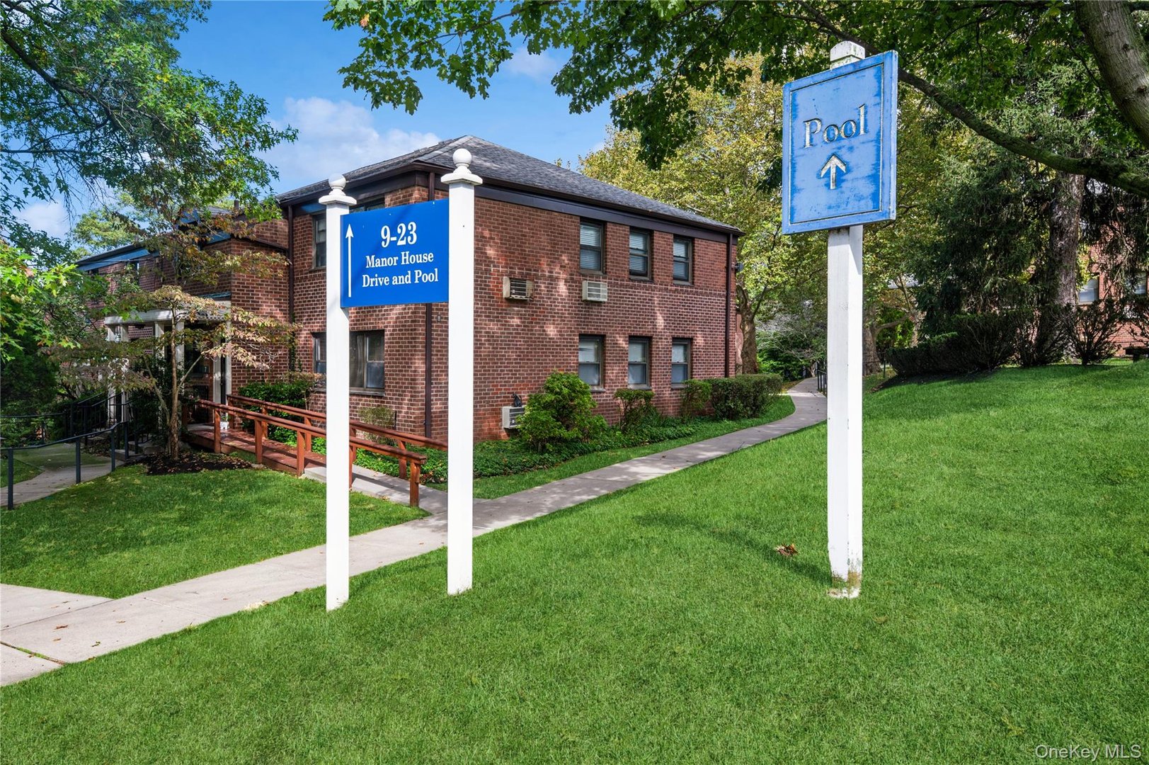 17 Manor House Drive  #K13 Photo 20