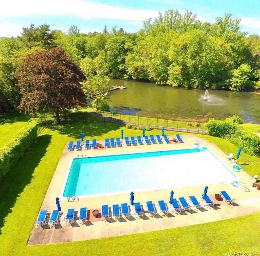 34 Lakeshore Drive Photo 41