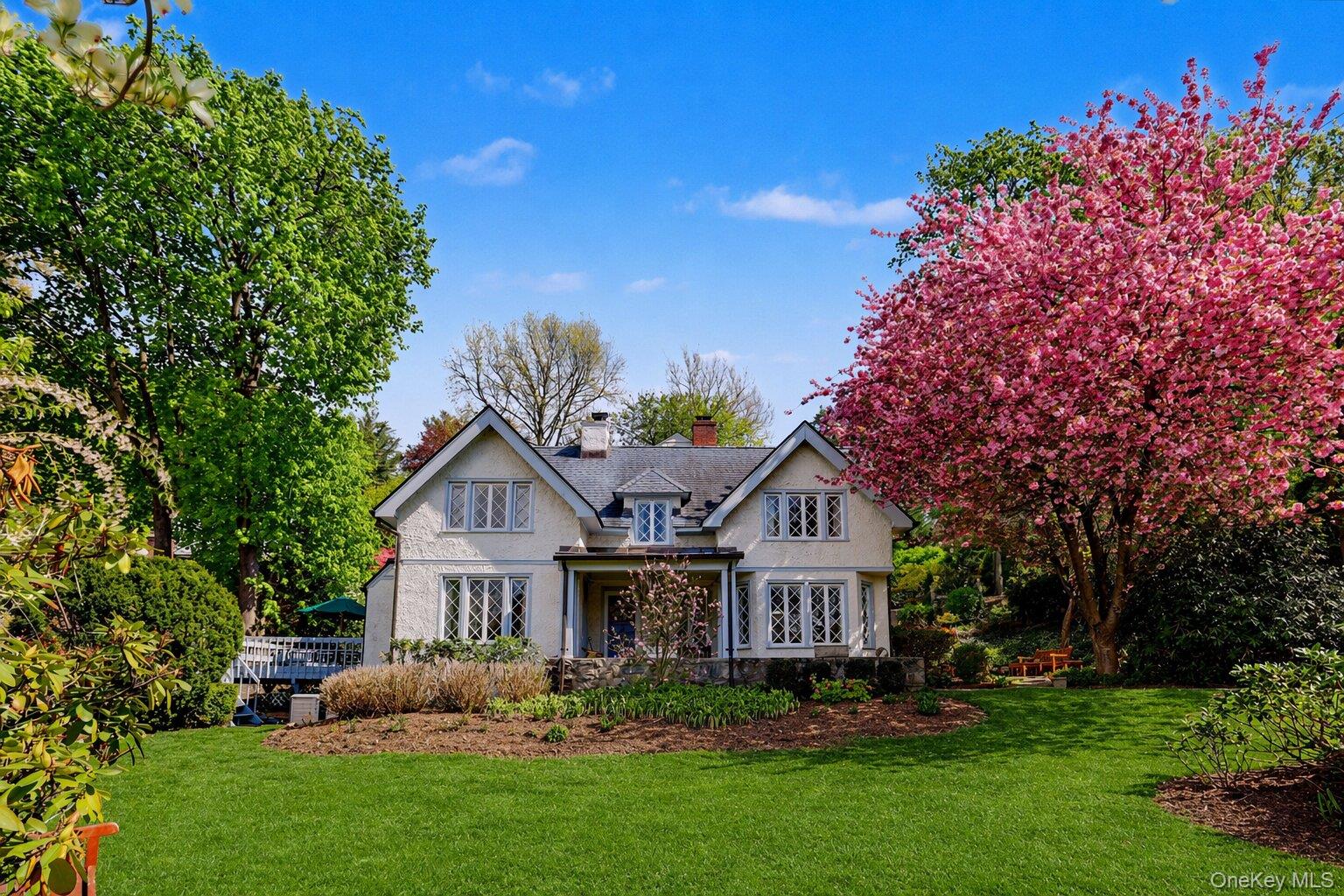 7 Avon Road Photo 1