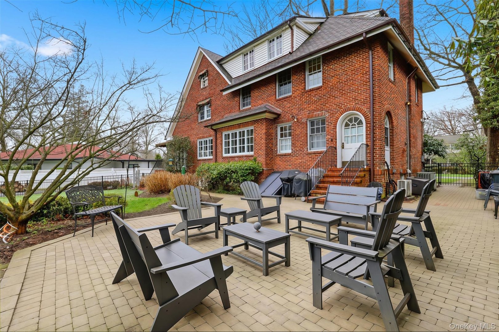 12 Little John Place Photo 36