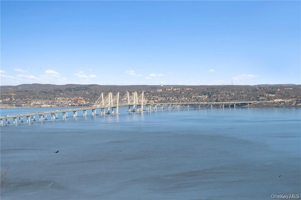 207 Devries Court Photo 22