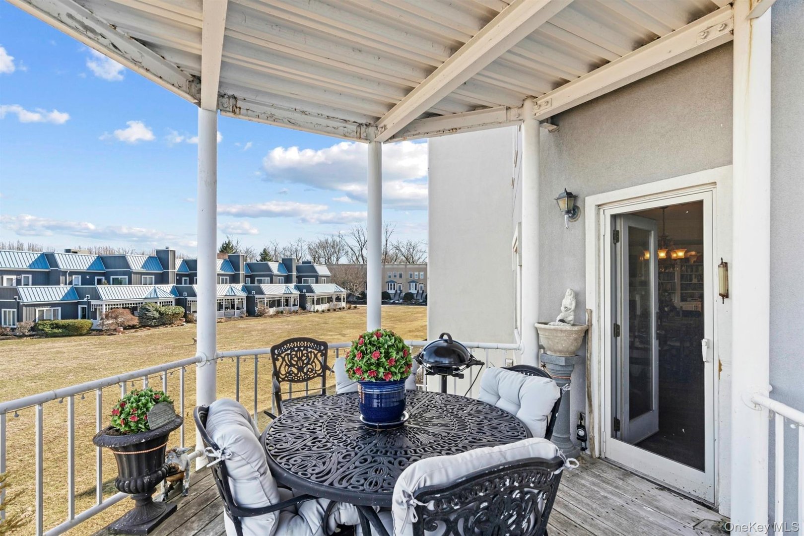 207 Devries Court Photo 10