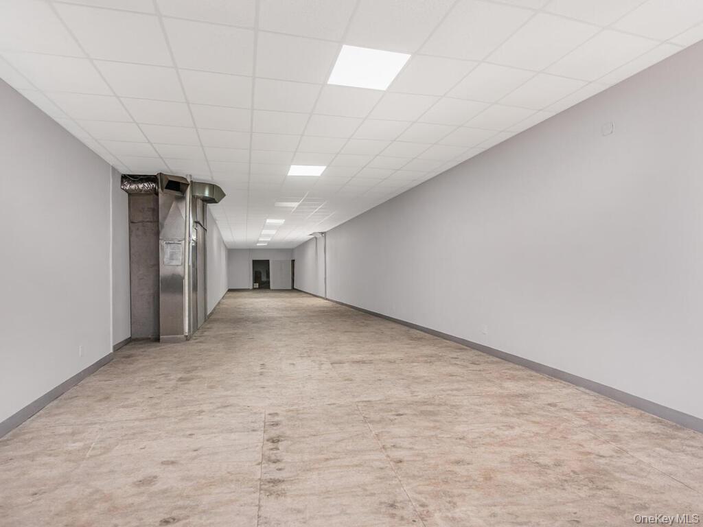 200 W 1st Street Photo 13