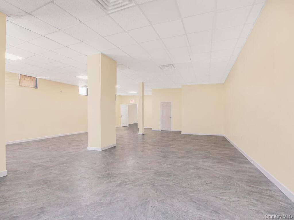 200 W 1st Street Photo 5