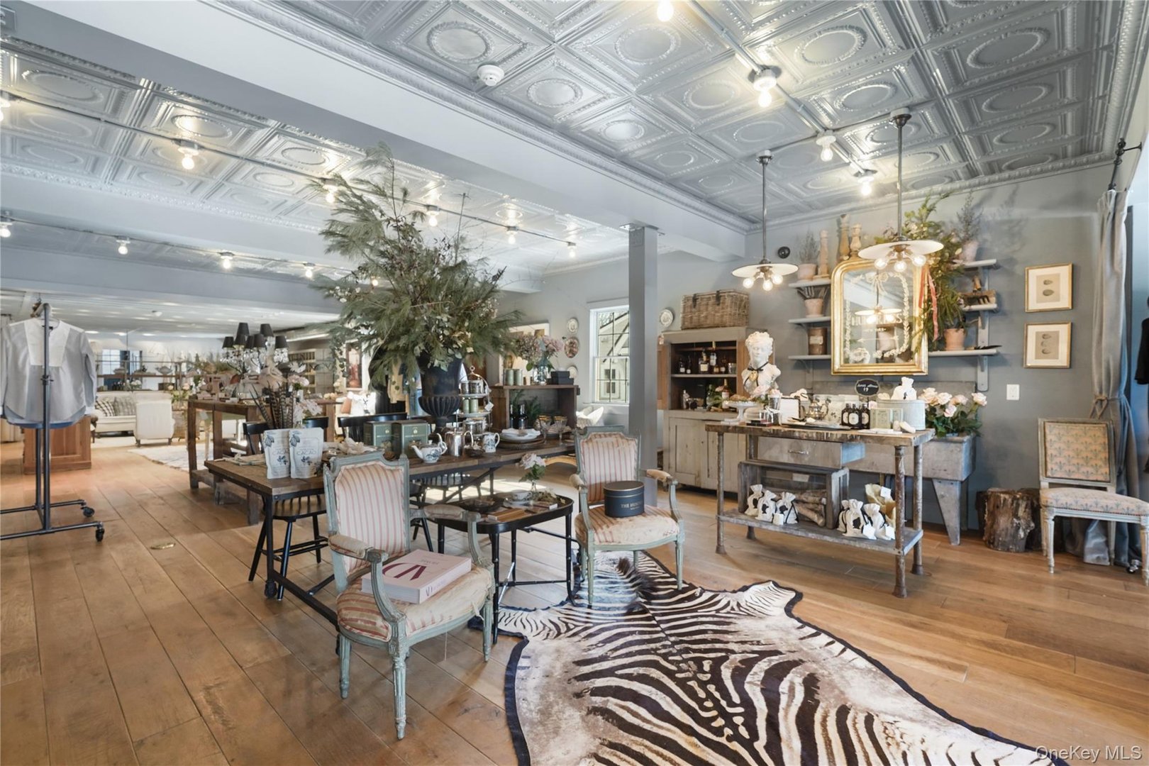 259 Westchester Avenue Photo 30