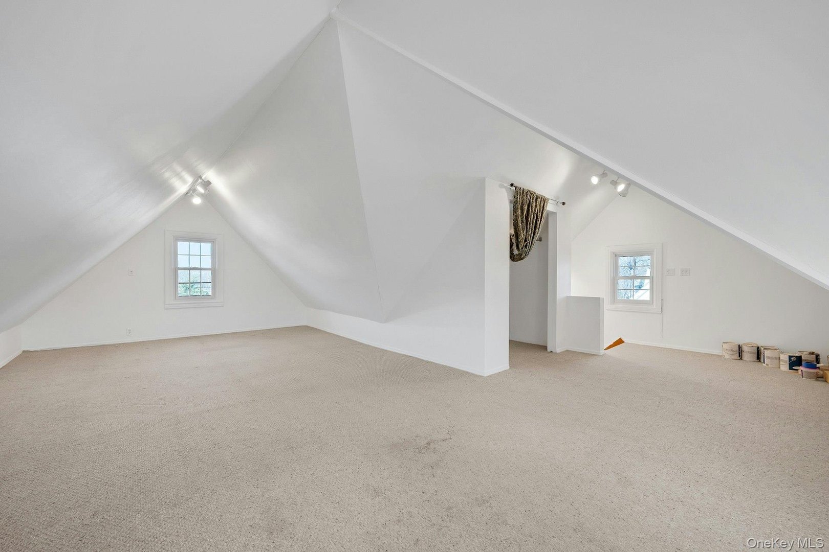 156 Park Drive Photo 25