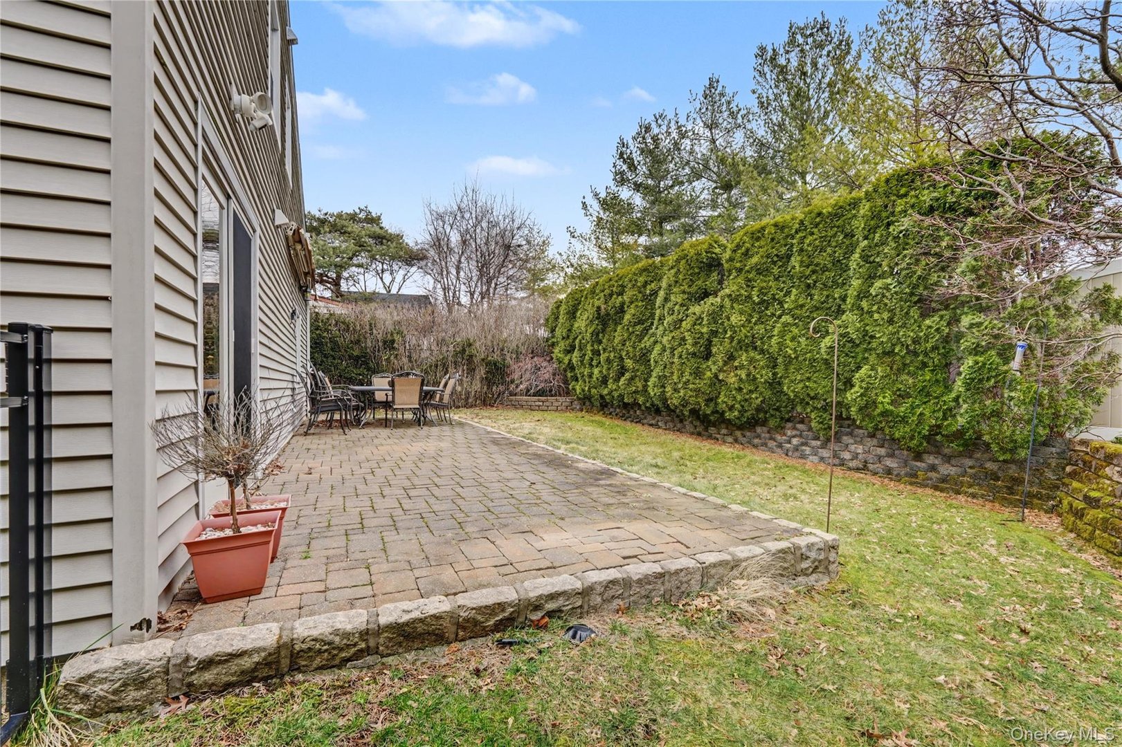 25 Joyce Road Photo 23