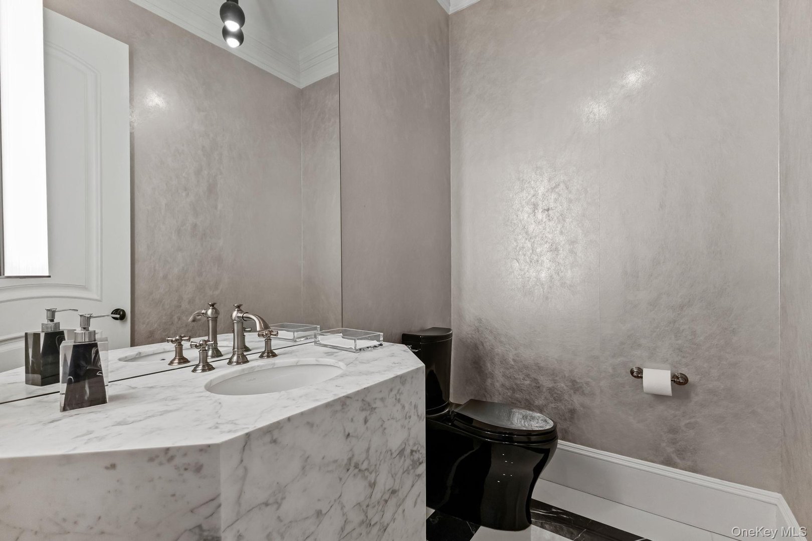 12 Gifford Lake Drive Photo 23