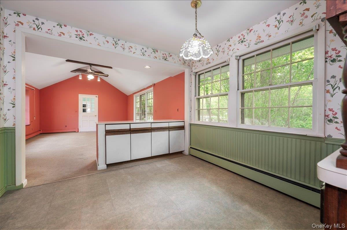 44 Emery Street Photo 8