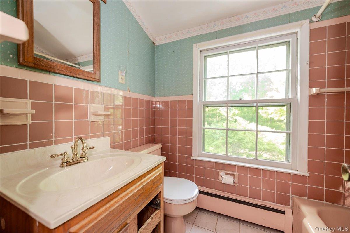 44 Emery Street Photo 17
