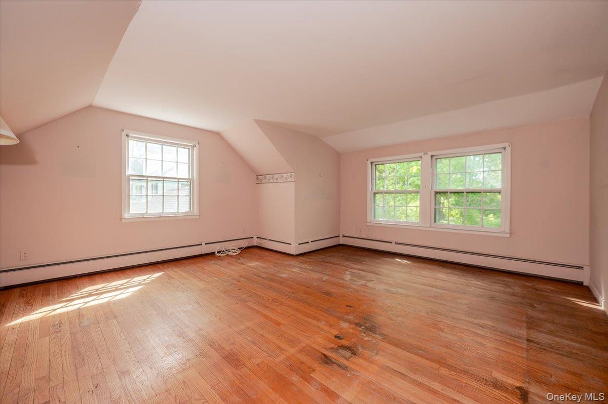 44 Emery Street Photo 15