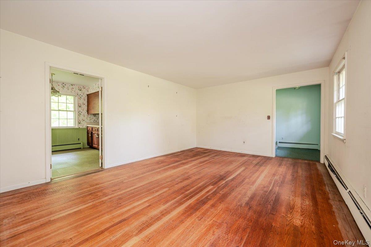 44 Emery Street Photo 4