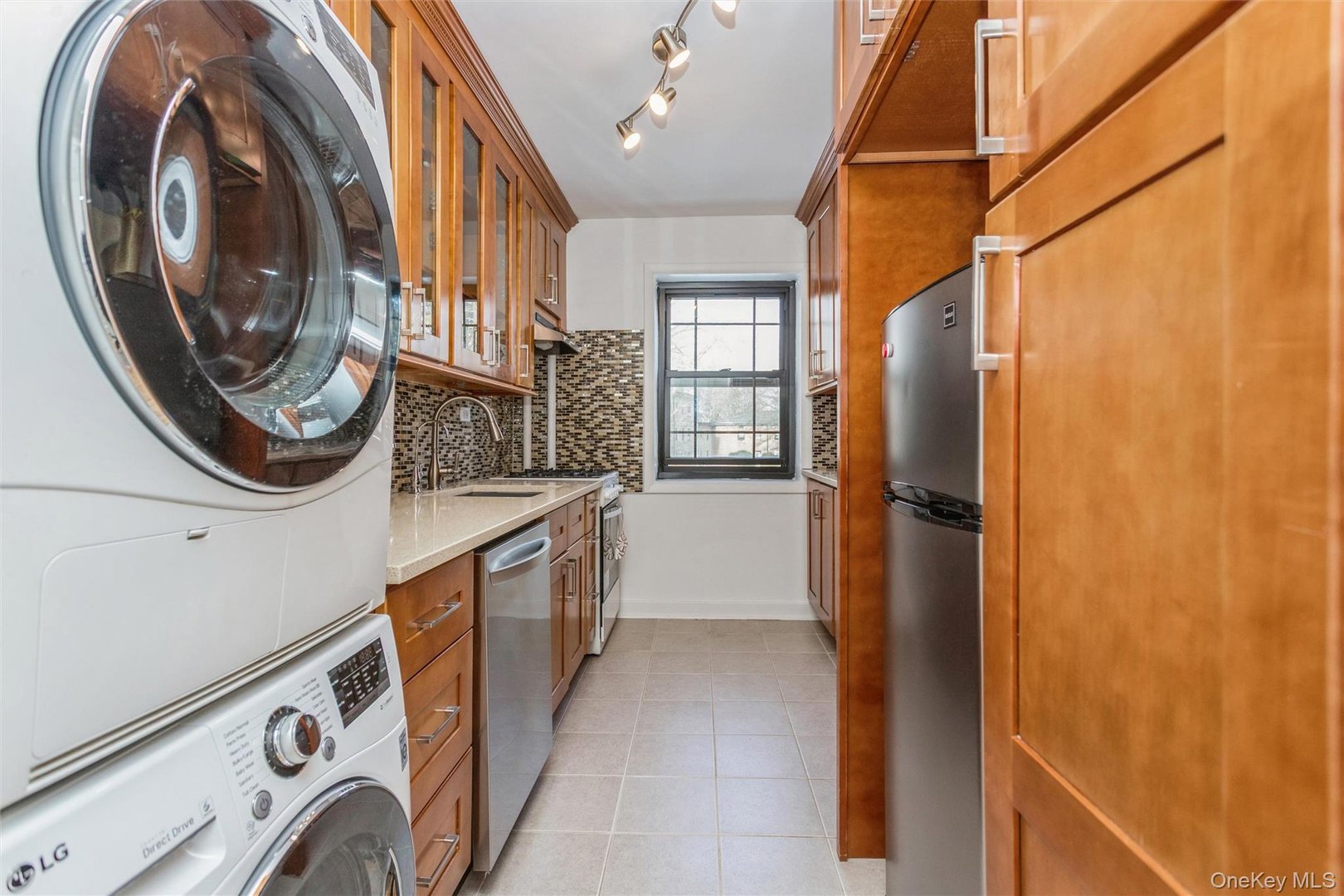 25 Manchester Road  #B-23 Photo 9