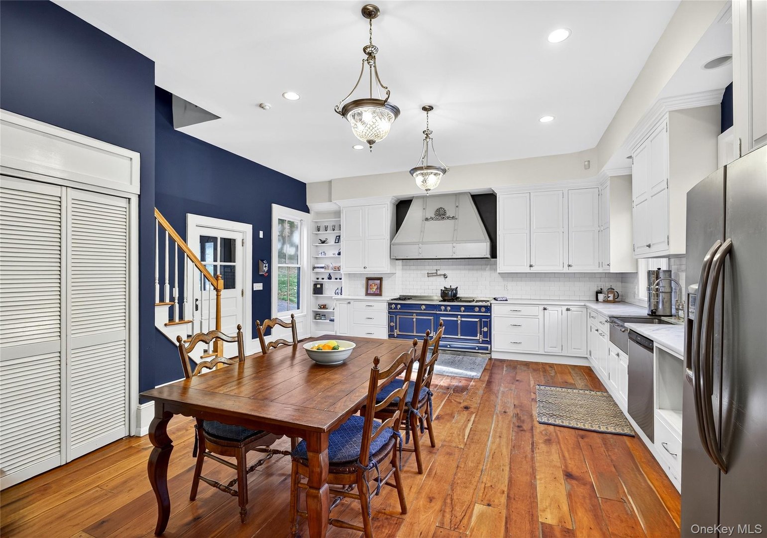 250 Route 100 Photo 13