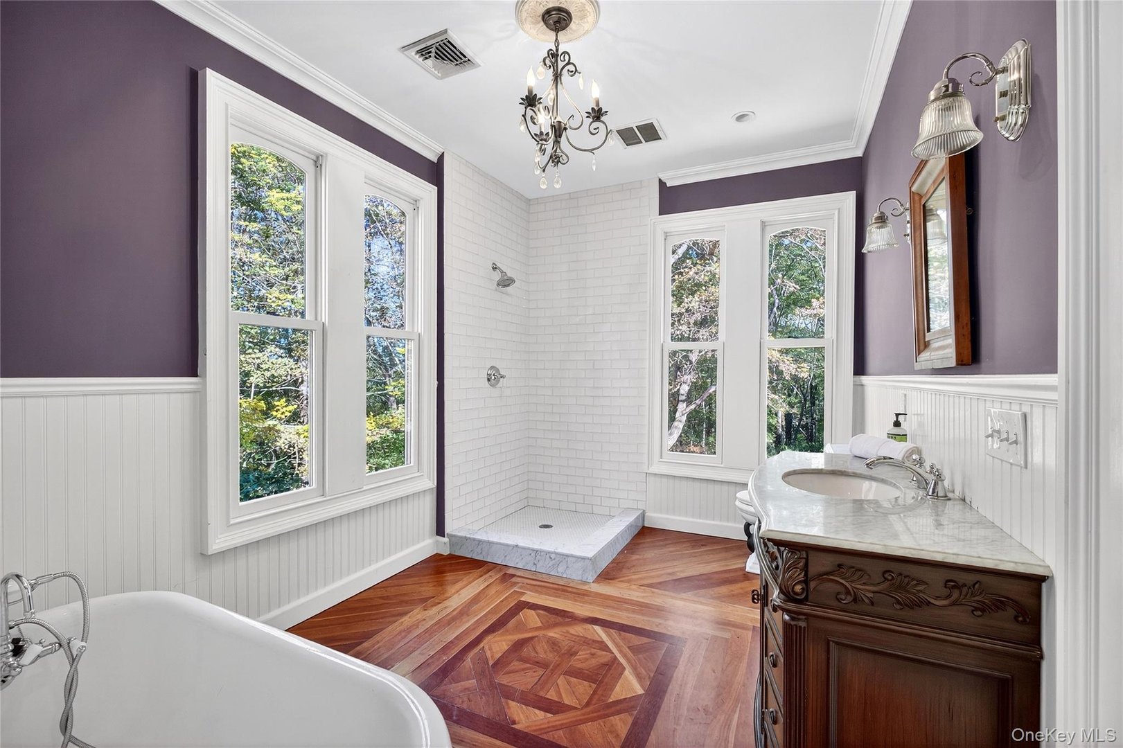 250 Route 100 Photo 22