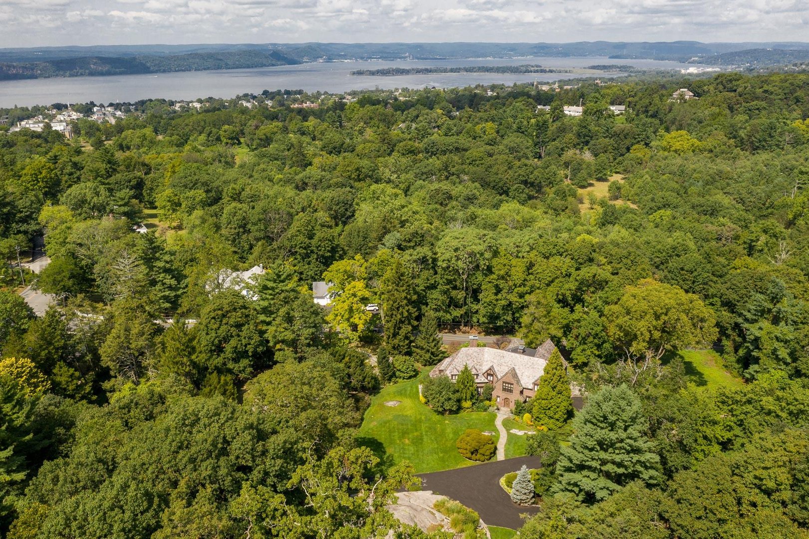 31 Old Briarcliff Road Photo 40