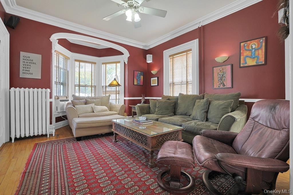 280 Bedford Road Photo 14