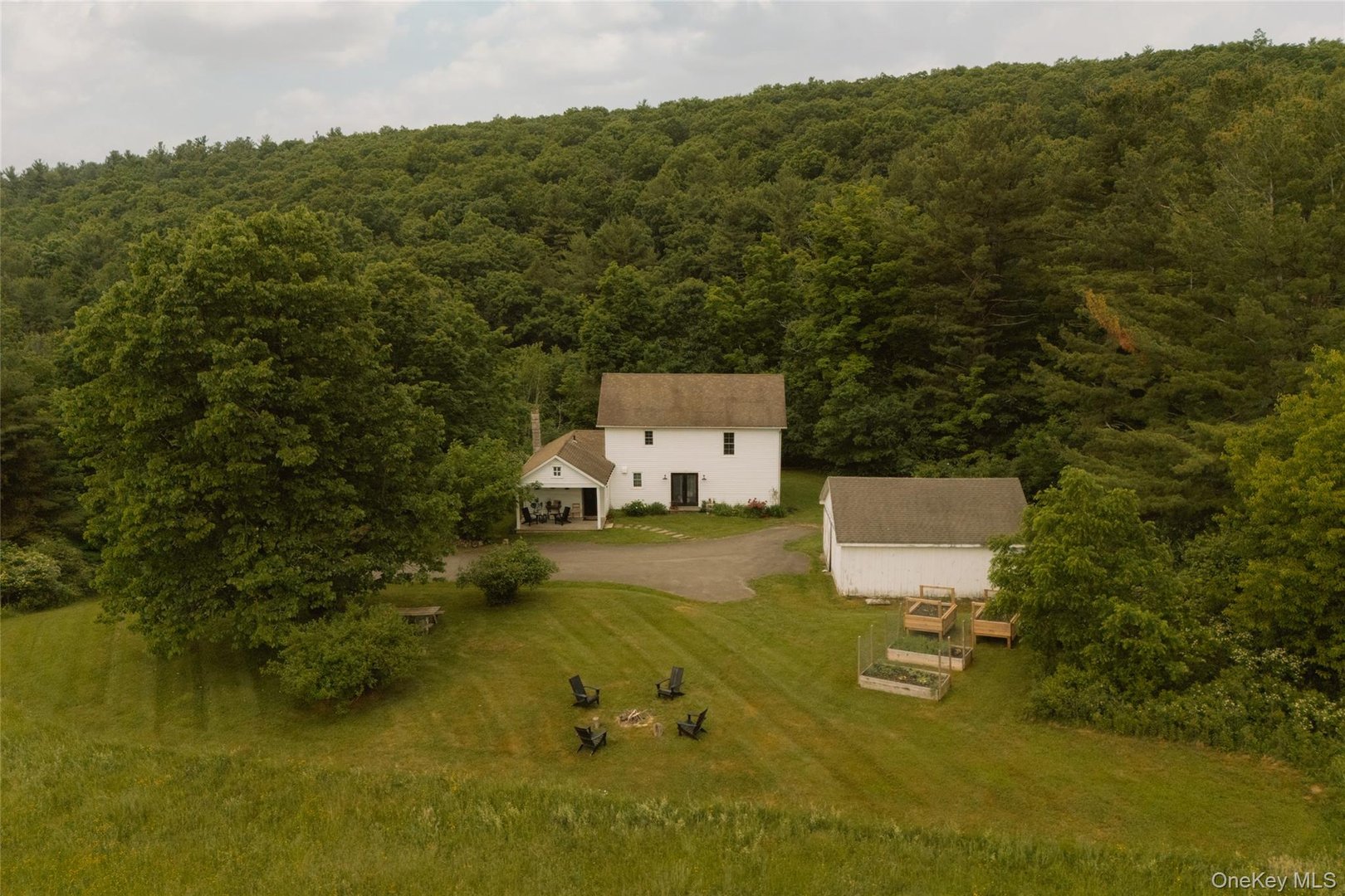 1100 Harlemville Road Photo 25
