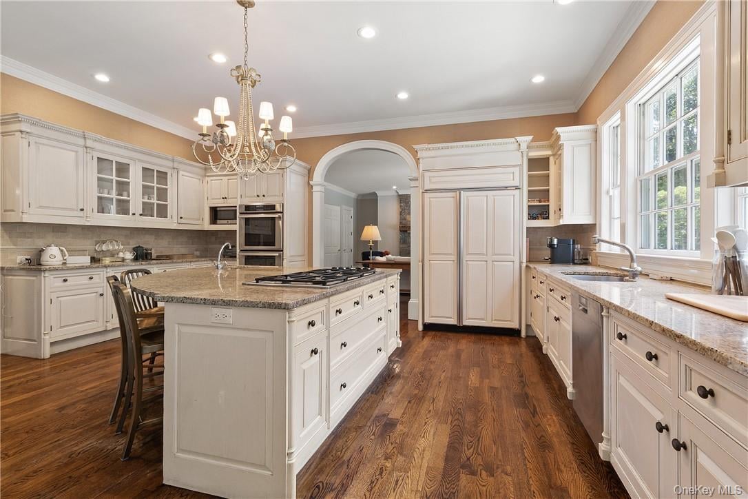 5 Rock Shelter Photo 9