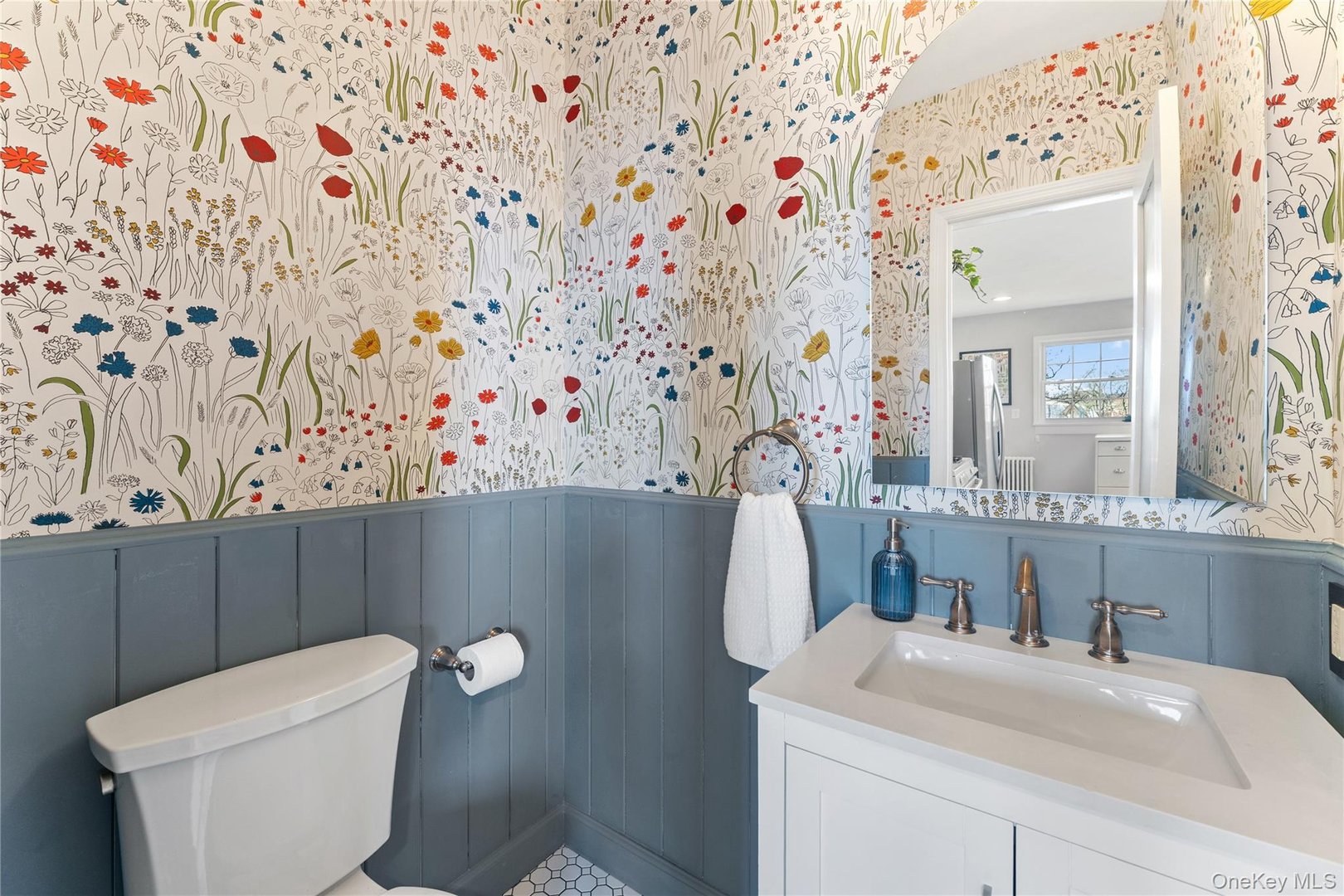 91 Grove Street Photo 11