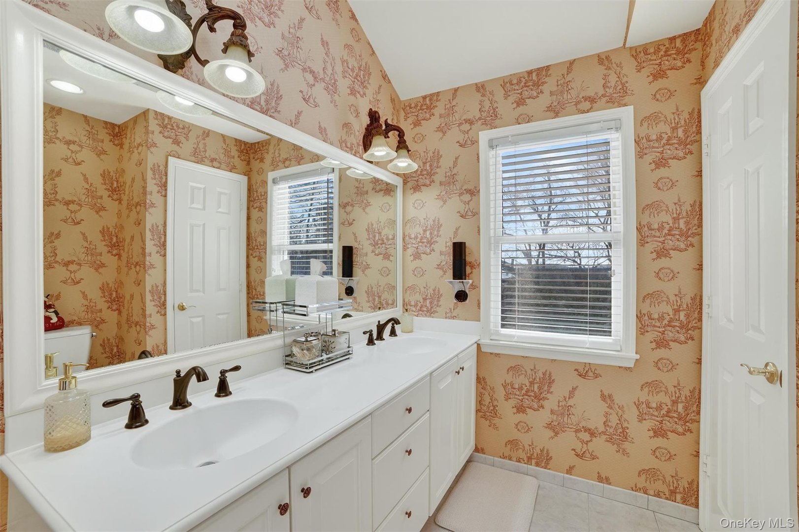 6 Rest Avenue Photo 32