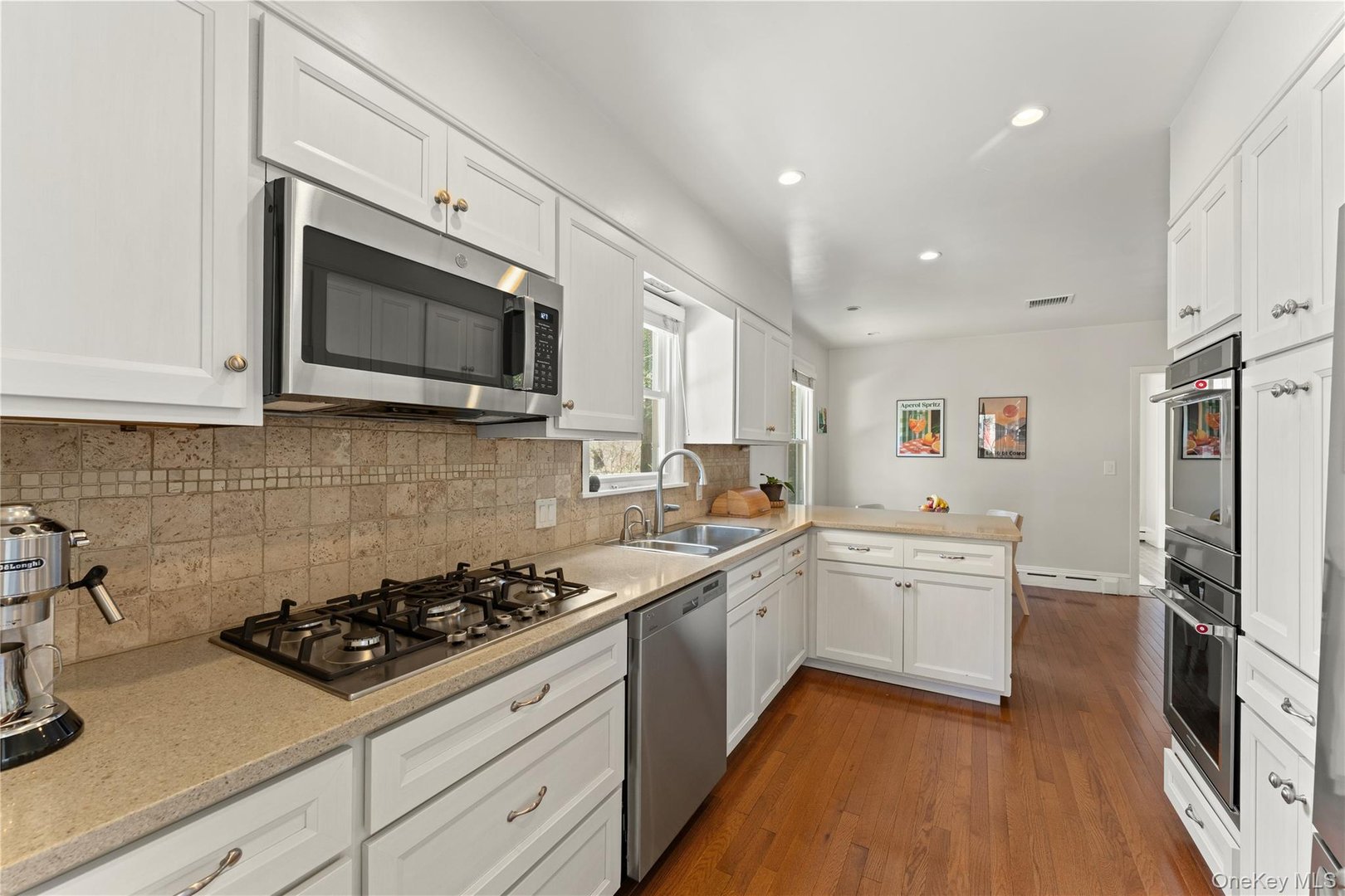 206 Palisade Avenue Photo 13