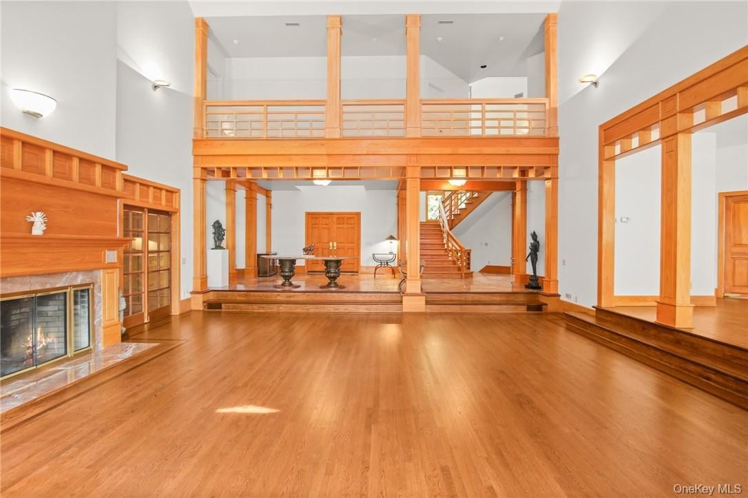 99 Moseman Avenue Photo 16