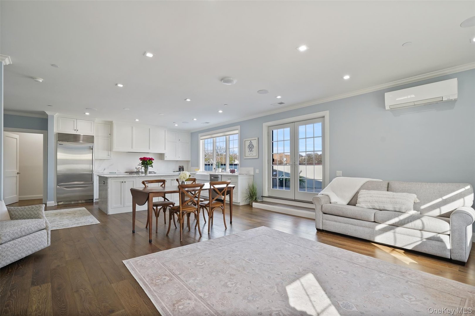 100 Main Street  #PH1 Photo 4