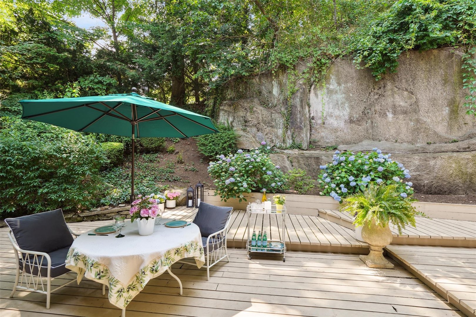 10 Rockledge Road Photo 8