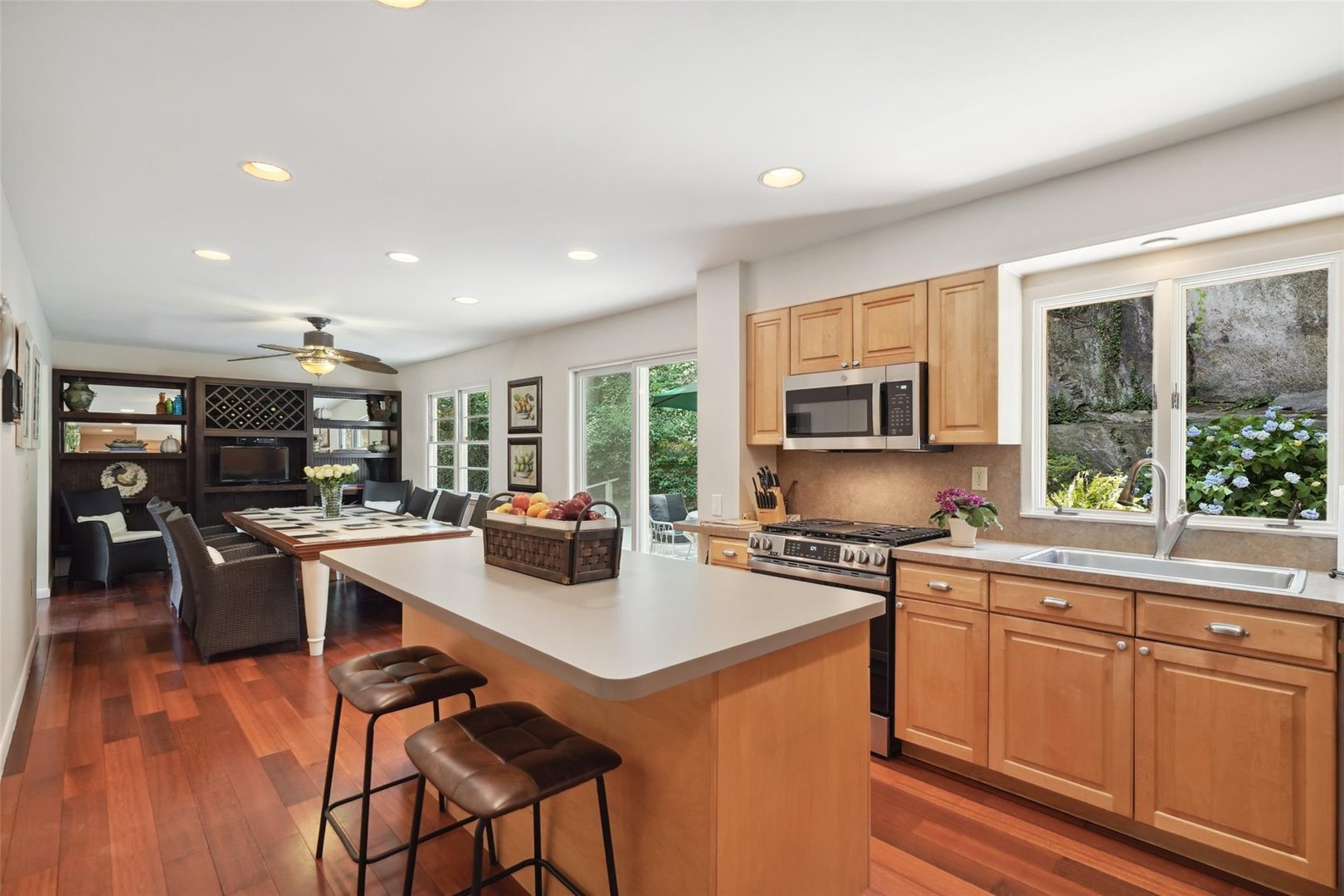 10 Rockledge Road Photo 6