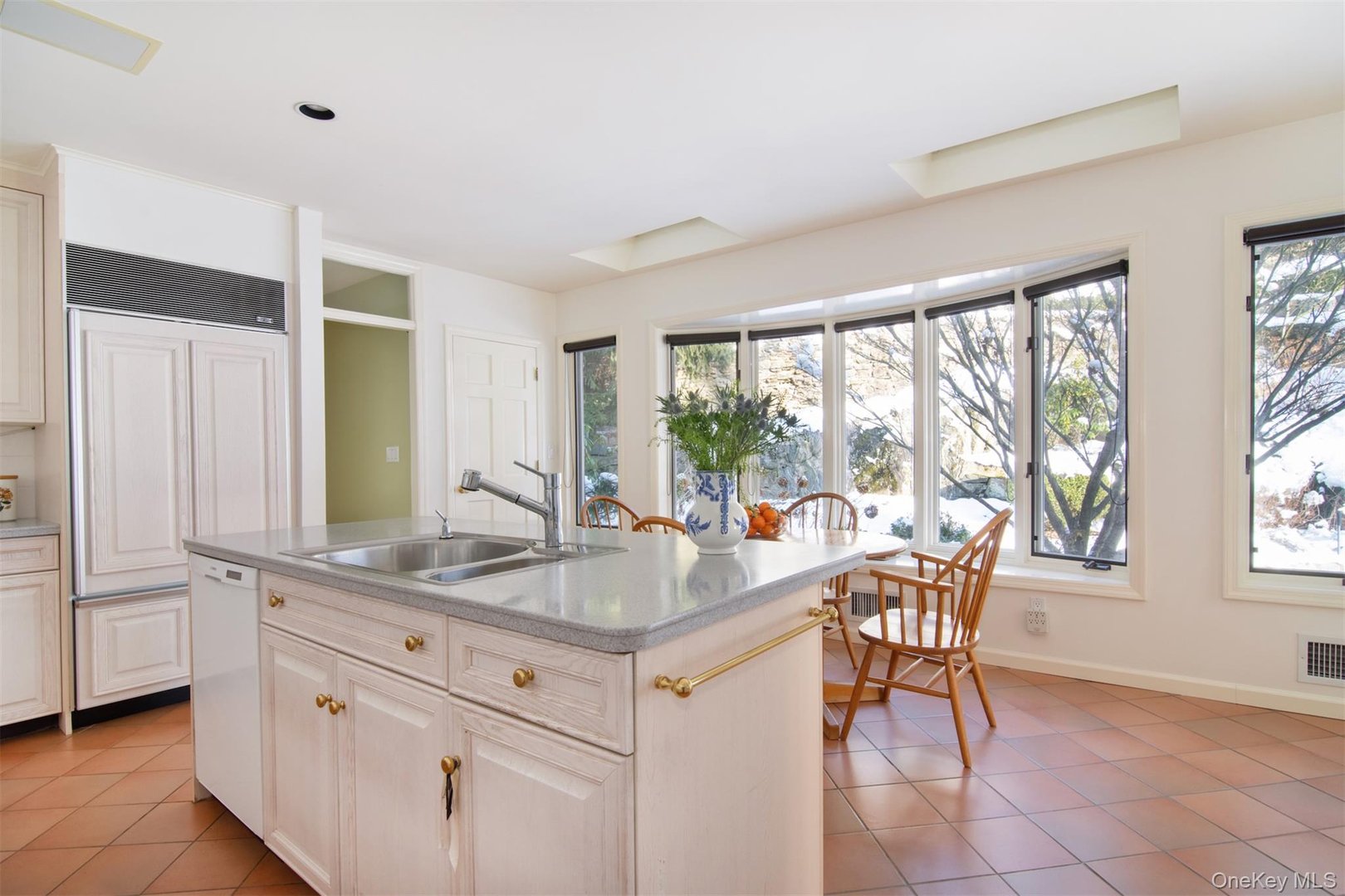 81 Pinecrest Drive Photo 7