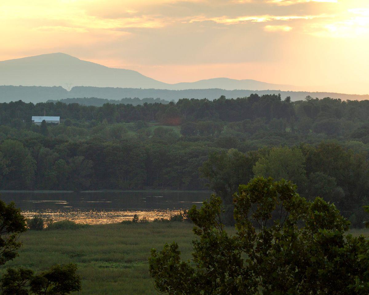 6881 Rod And Gun Road Photo 1